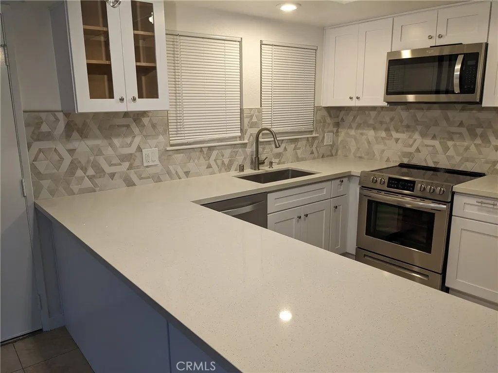 Additional image 3 of 968 Calle Aragon Unit A, Laguna Woods, CA 92637