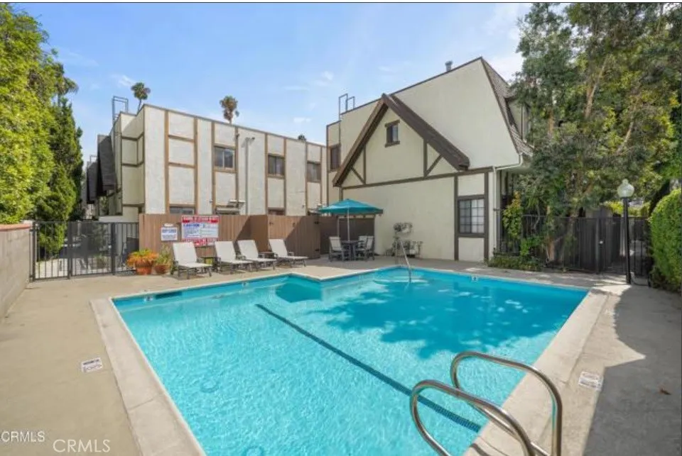 Additional image 34 of 511 S El Molino Unit 17, Pasadena, CA 91101