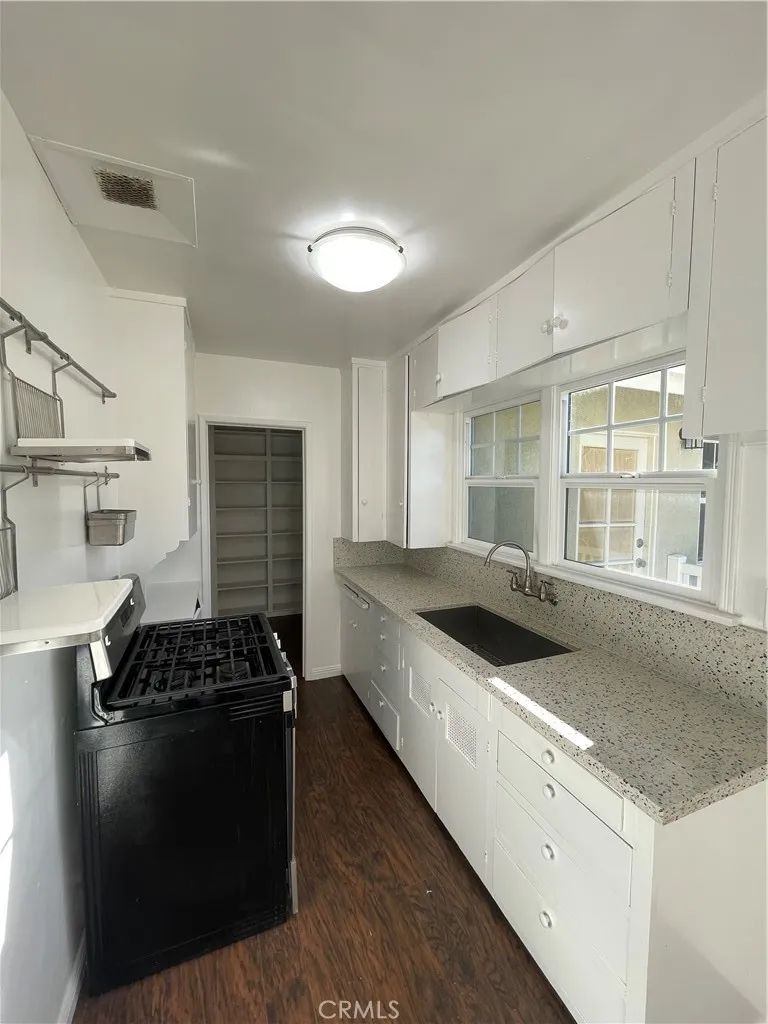 Additional image 32 of 1024 Main Street, Huntington Beach, CA 92648