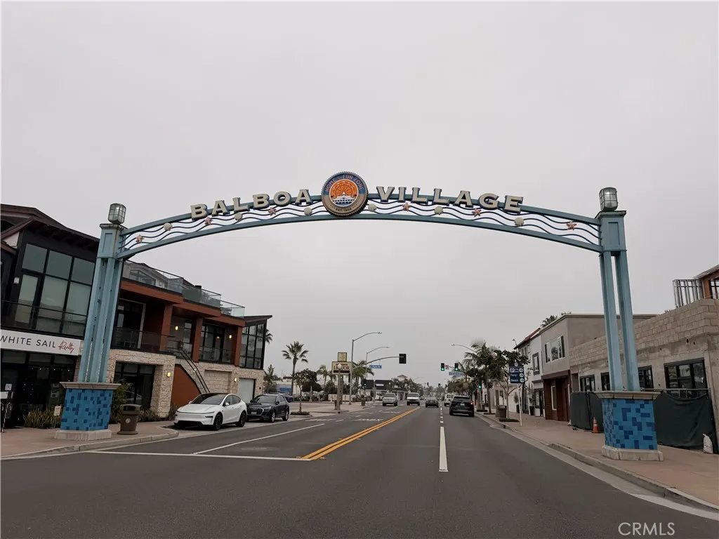 Additional image 59 of 418 E Oceanfront, Newport Beach, CA 92661