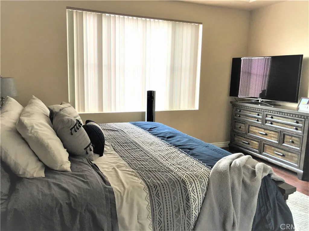 Additional image 22 of 36 Del Ventura, Irvine, CA 92606