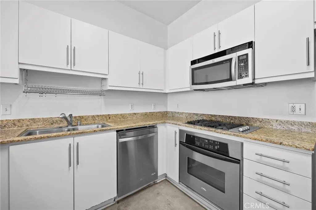 Additional image 55 of 435 W Center Street Promenade Unit 331, Anaheim, CA 92805