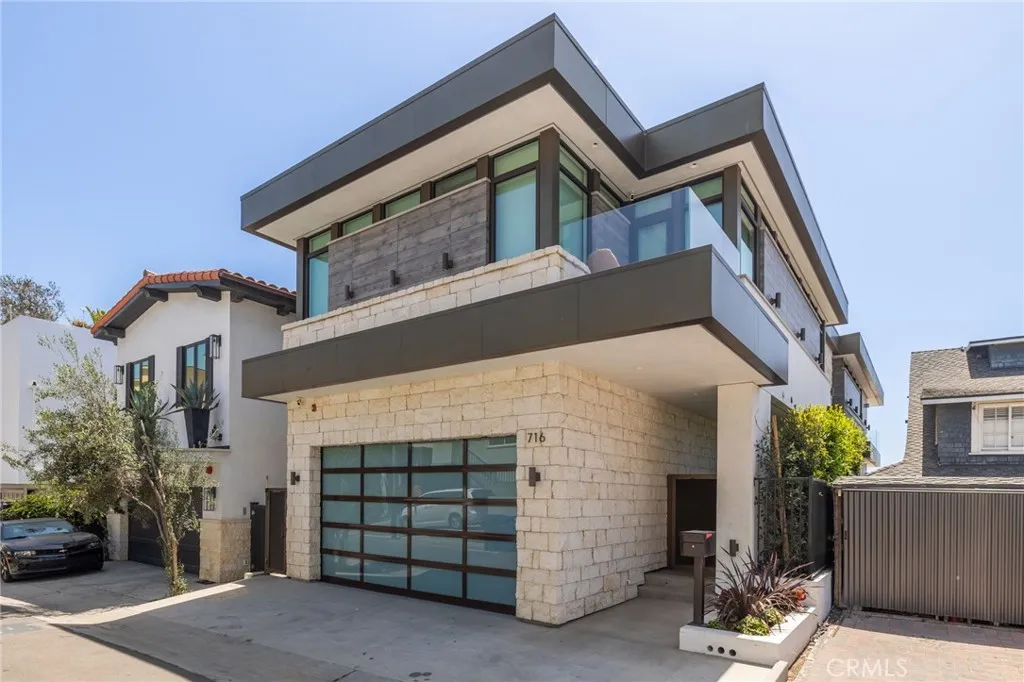 Additional image 71 of 716 The Strand, Manhattan Beach, CA 90266
