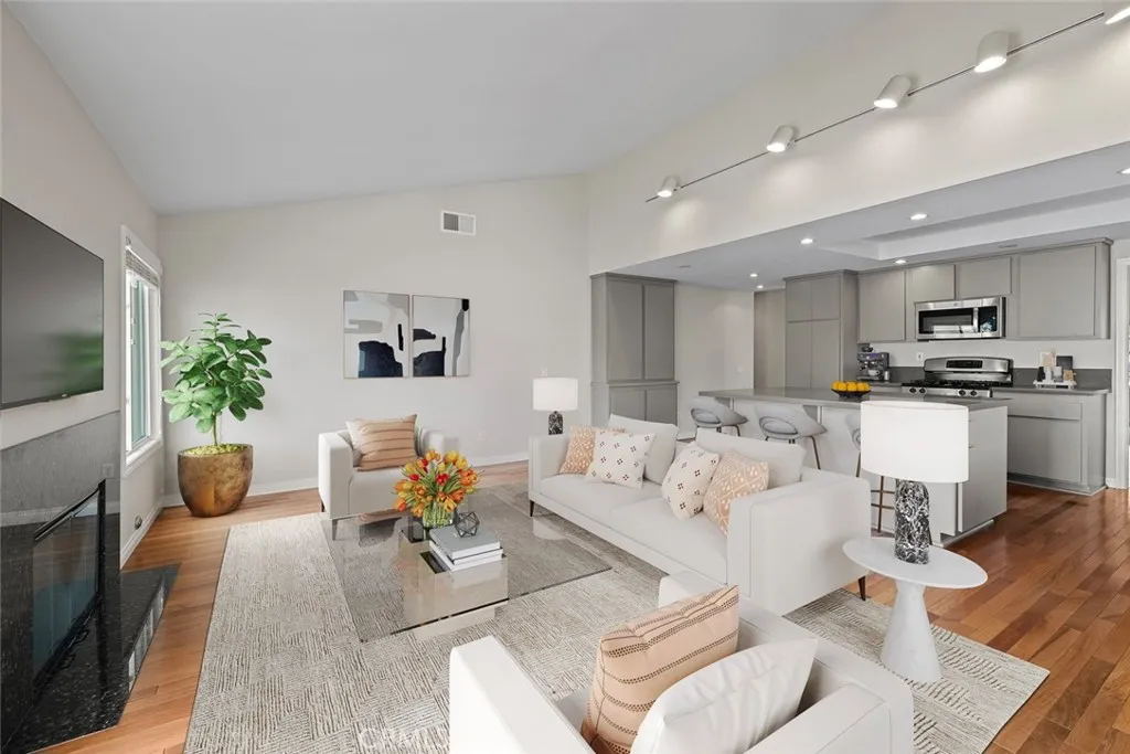 Additional image 14 of 24821 Hon Avenue, Laguna Hills, CA 92653