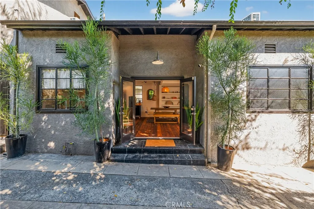 Additional image 6 of 654 S Soto Street, Los Angeles, CA 90023