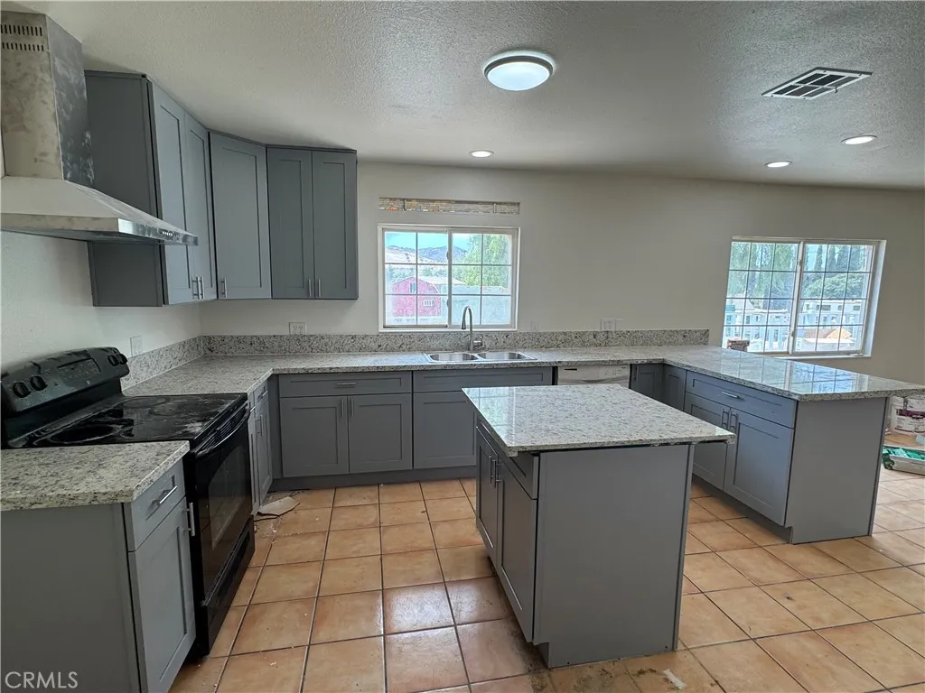 Additional image 32 of 6475 Stover Ave, Riverside, CA 92505