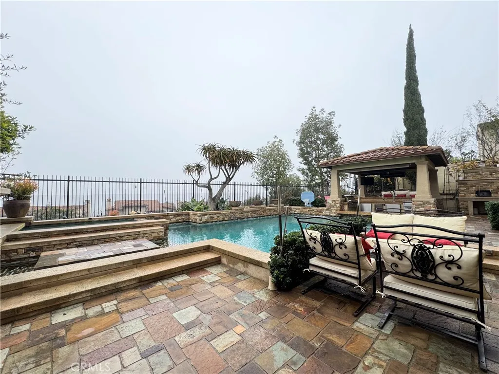 Additional image 27 of 19 Momento, Irvine, CA 92603