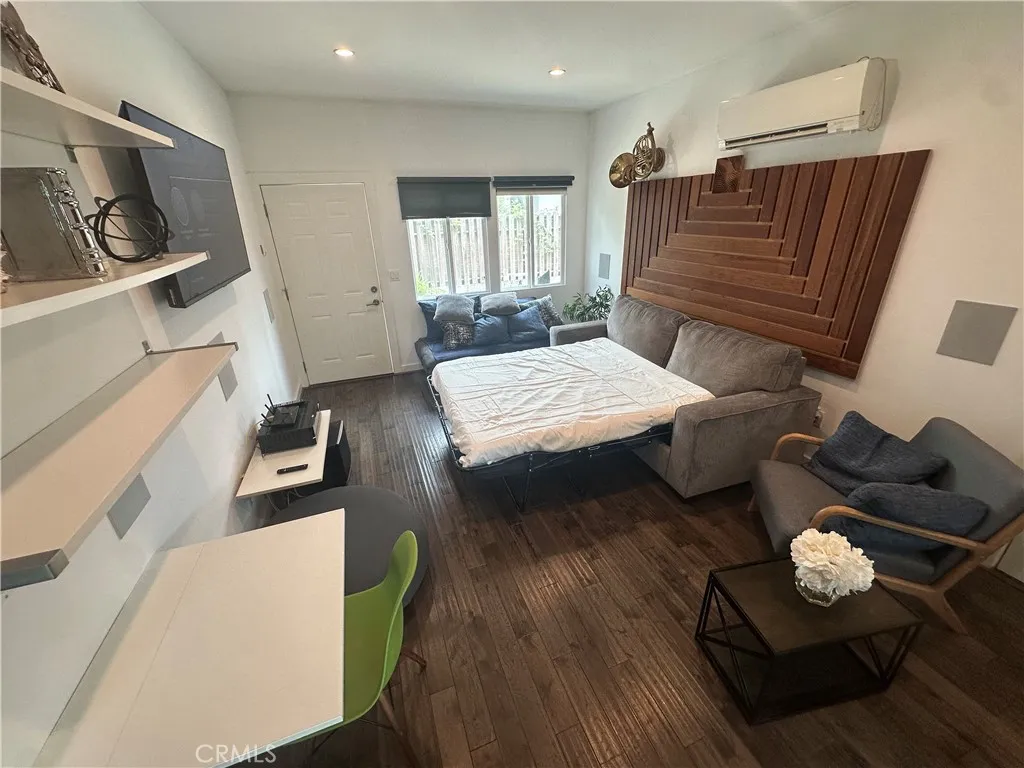 Additional image 4 of 1834 9th, Santa Monica, CA 90404