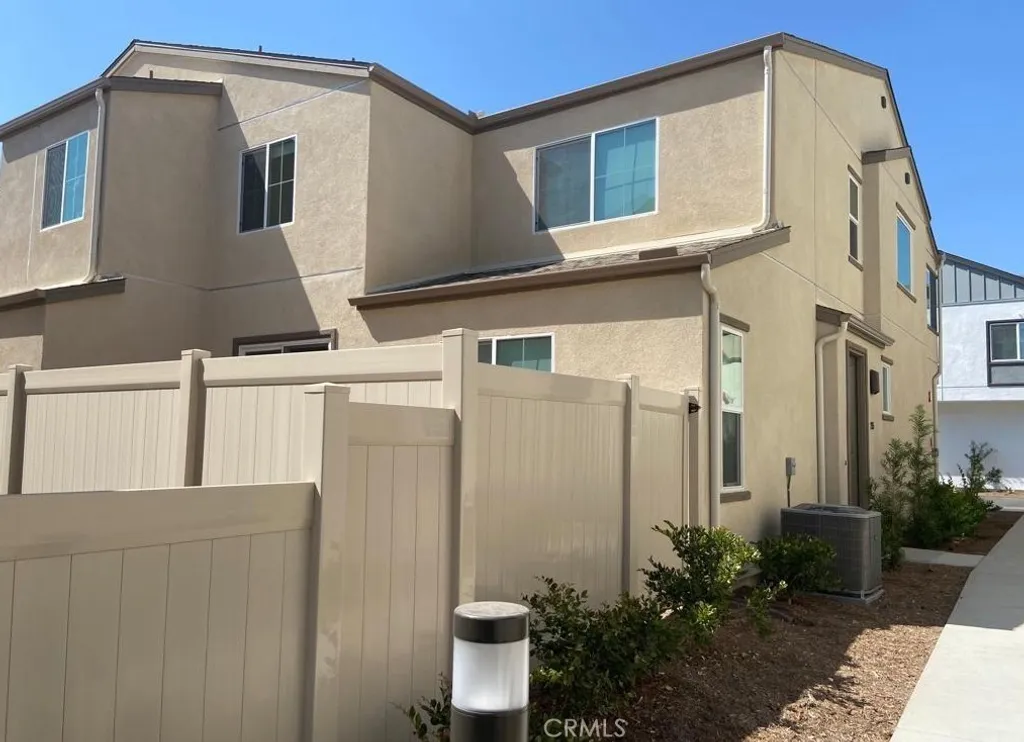 Additional image 4 of 215 Perennial Place, Fallbrook, CA 92028