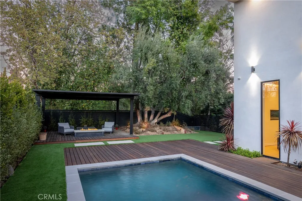 Additional image 84 of 19333 Rosita Street, Tarzana, CA 91356