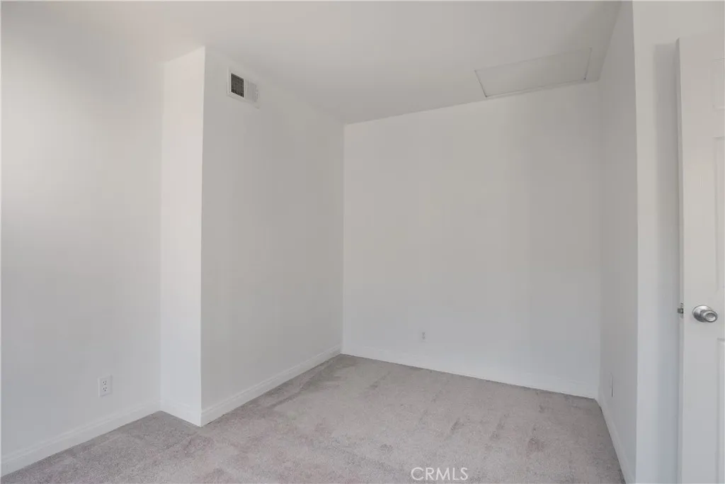 Additional image 31 of 57 Claret, Irvine, CA 92614