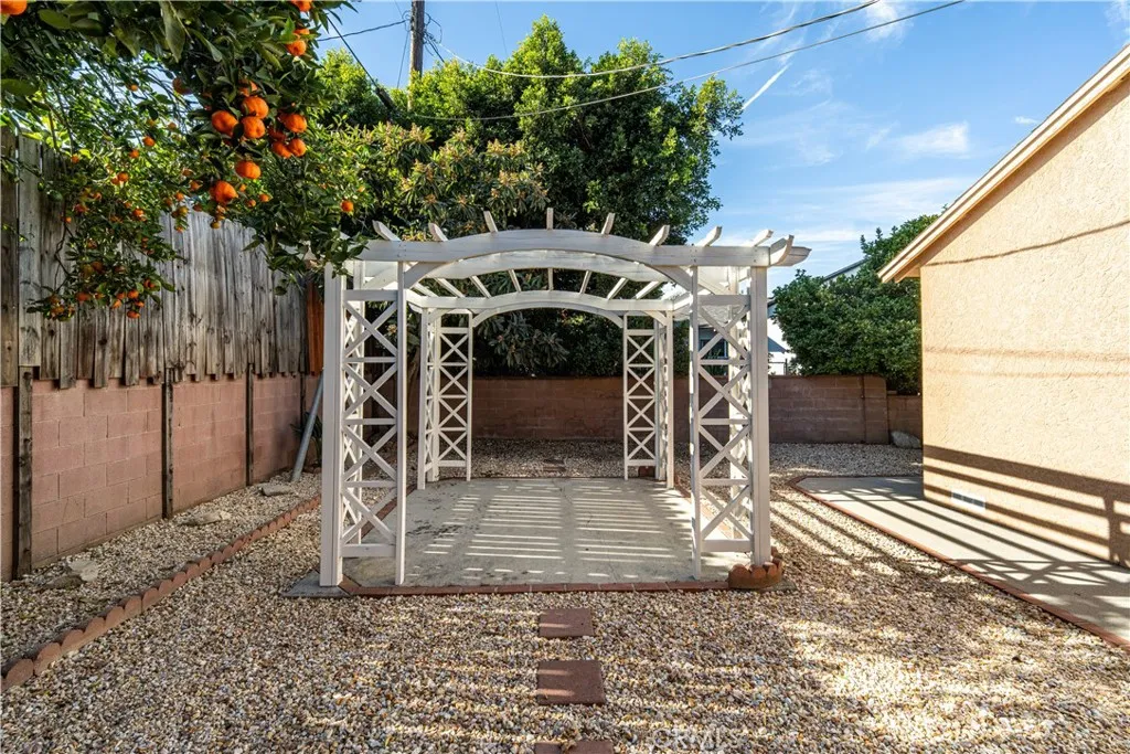 Additional image 67 of 14024 Cantlay, Van Nuys, CA 91405