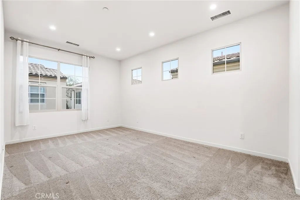 Additional image 34 of 125 Messenger, Irvine, CA 92618