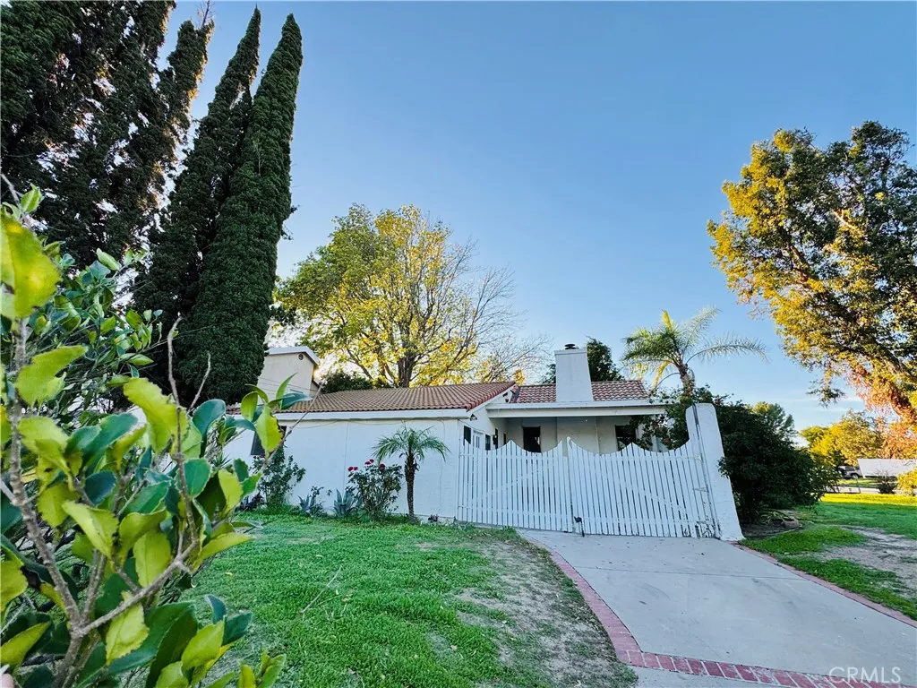 Additional image 4 of 17804 San Fernando Mission, Granada Hills, CA 91344