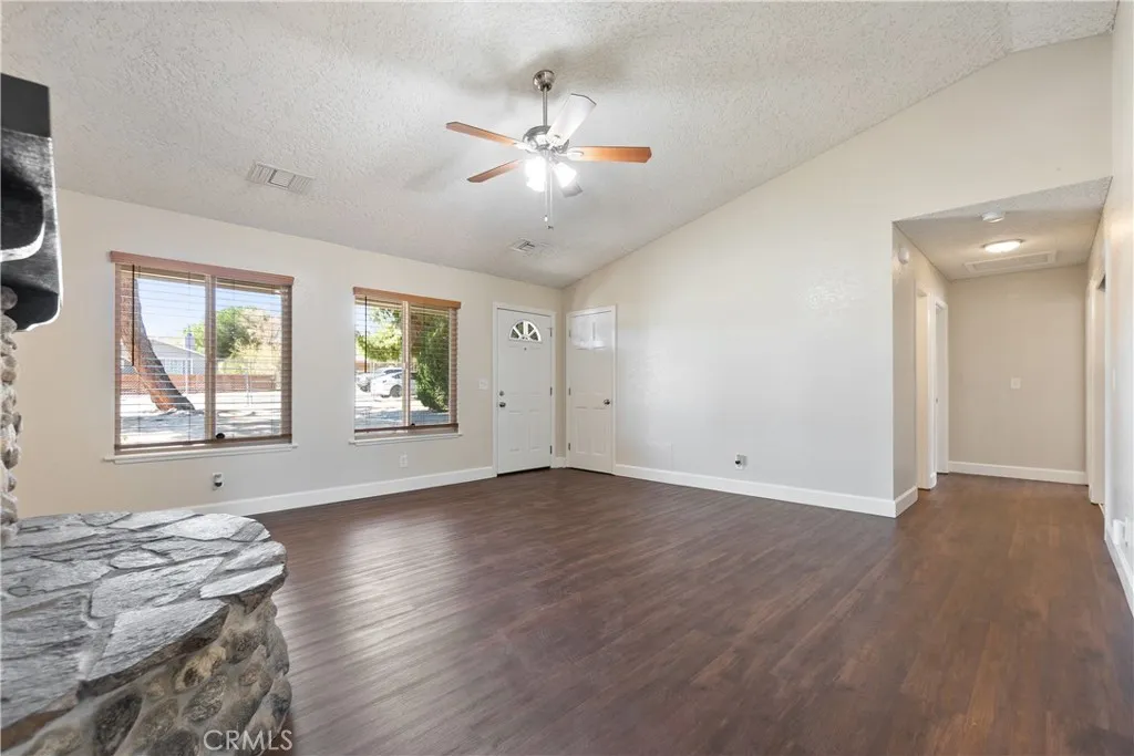 Additional image 39 of 18742 Vine Street, Hesperia, CA 92345