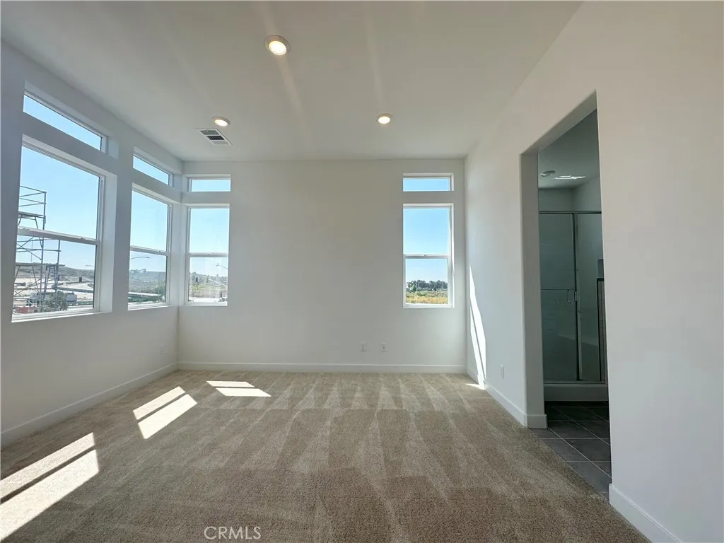 Additional image 63 of 322 Tank, Irvine, CA 92618