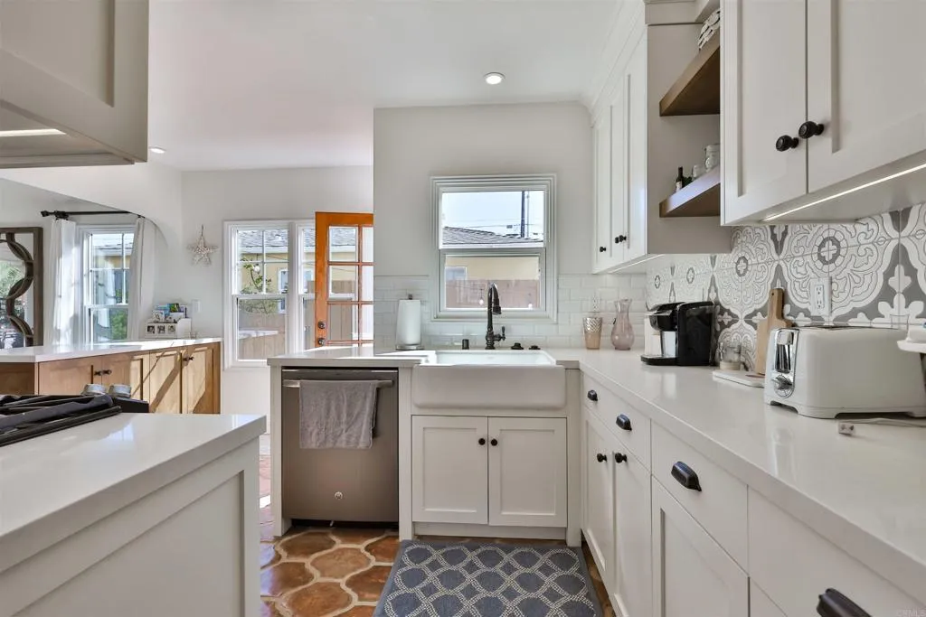 Additional image 78 of 408 5th St, Coronado, CA 92118