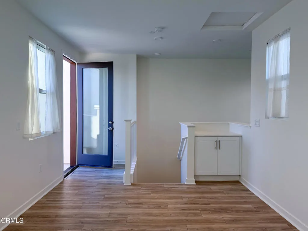 Additional image 36 of 1568 E Thompson Boulevard, Ventura, CA 93001