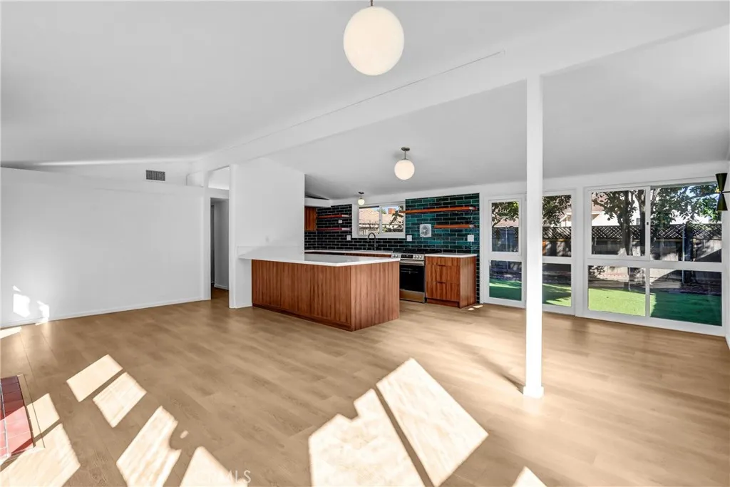 Additional image 38 of 1891 Wright St, Pomona, CA 91766