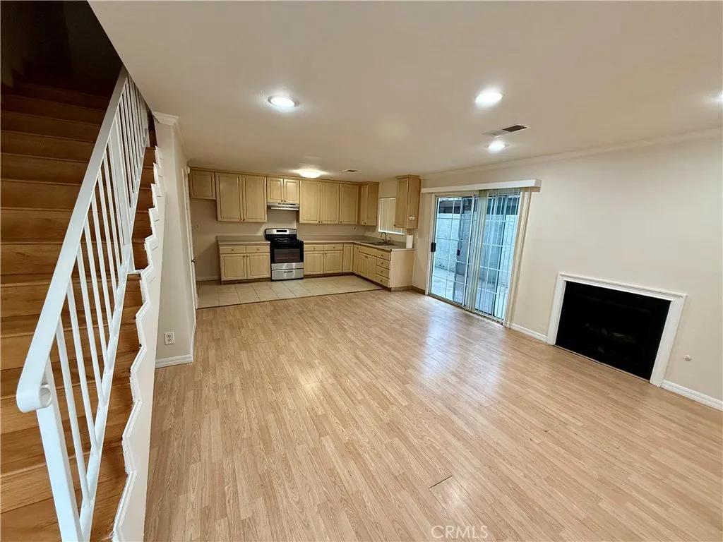 Additional image 11 of 6439 Woodman Ave Unit 1, Van Nuys, CA 91401