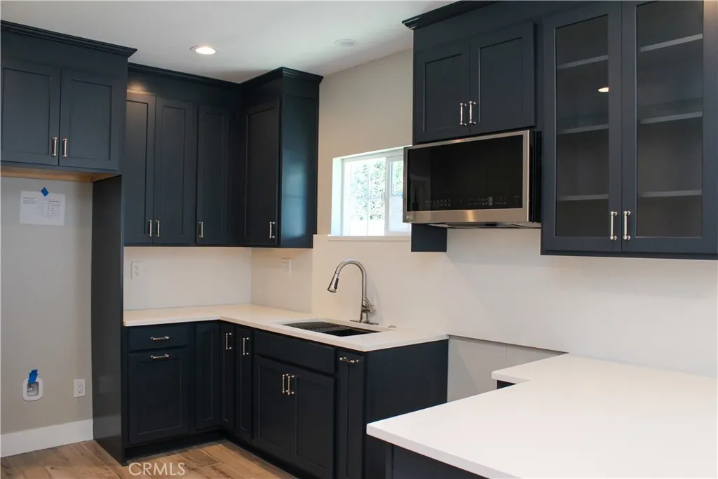 Additional image 3 of 15548 Saticoy, Van Nuys, CA 91406