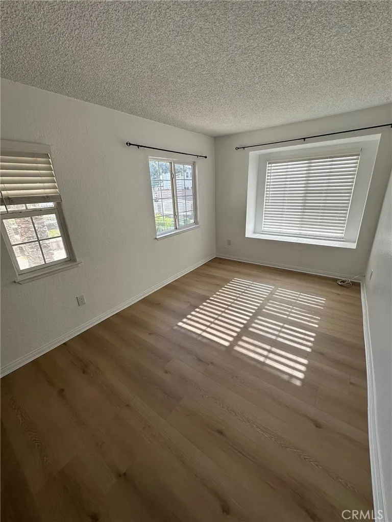 Additional image 48 of 15858 Montgomery Dr, Fontana, CA 92336