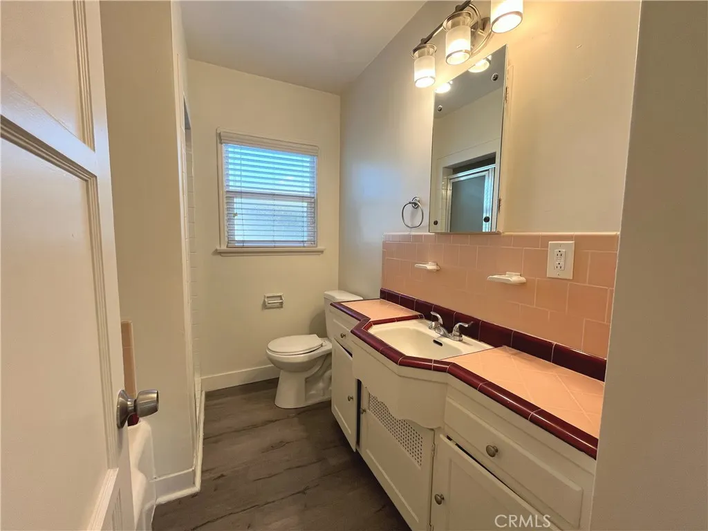 Additional image 9 of 215 E Scott Street, Long Beach, CA 90805