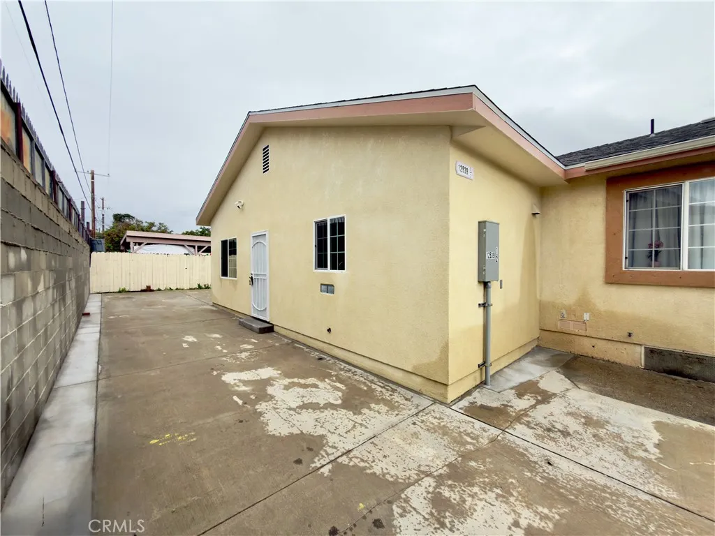 Additional image 38 of 12539 1/2 Bromwich Street, Pacoima, CA 91331