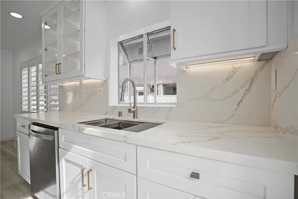 Additional image 11 of 10848 Huston Street, North Hollywood, CA 91601