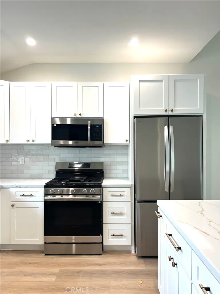 Additional image 12 of 8 Acorn, Irvine, CA 92604