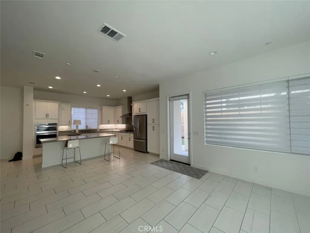 Additional image 69 of 170 Episode, Irvine, CA 92618