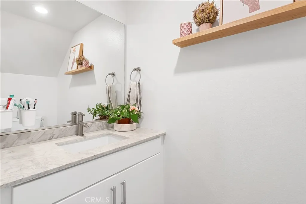 Additional image 61 of 2700 E.Chaucer Street Unit 2, Los Angeles, CA 90065