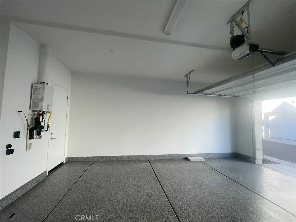 Additional image 54 of 170 Episode, Irvine, CA 92618