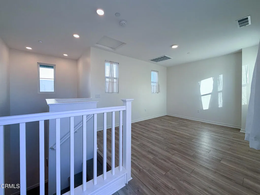 Additional image 79 of 1568 E Thompson Boulevard, Ventura, CA 93001