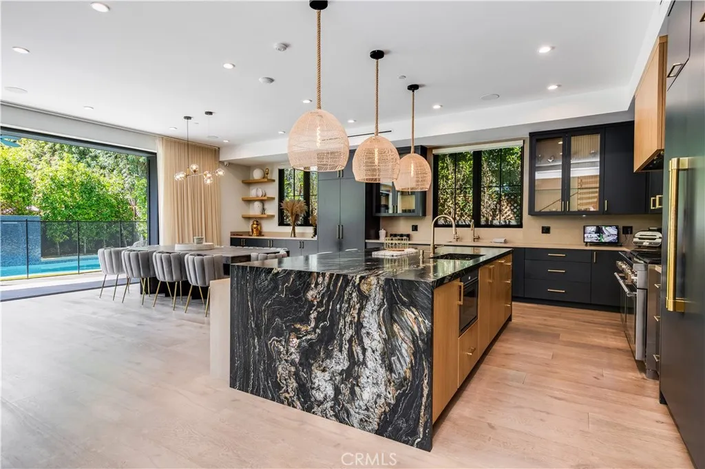 Additional image 13 of 5517 Allott Avenue, Sherman Oaks, CA 91401