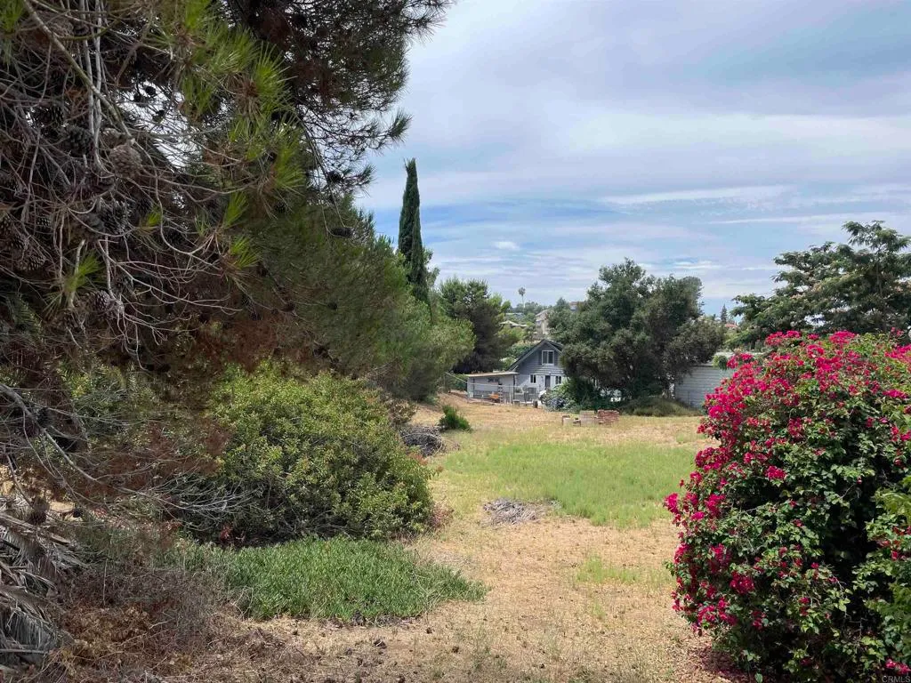 Additional image 8 of Cypress Drive, Vista, CA 92084