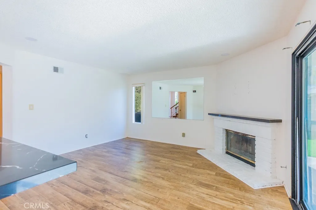 Additional image 70 of 20558 Romar Ln, Los Angeles, CA 91350