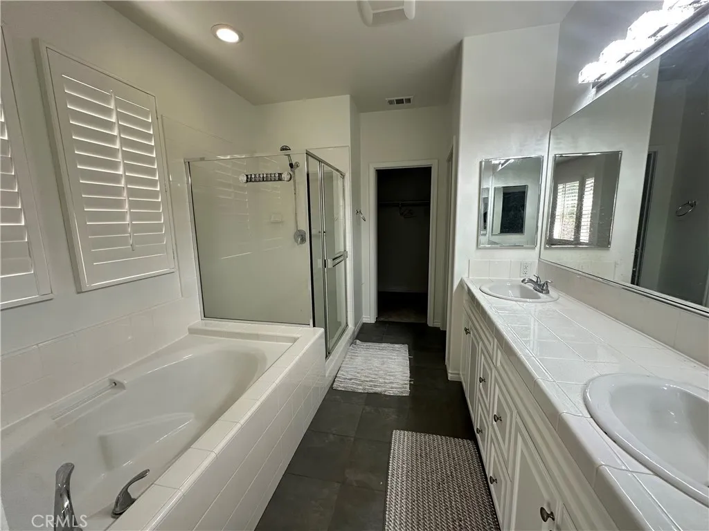 Additional image 31 of 50 Full Moon, Irvine, CA 92618