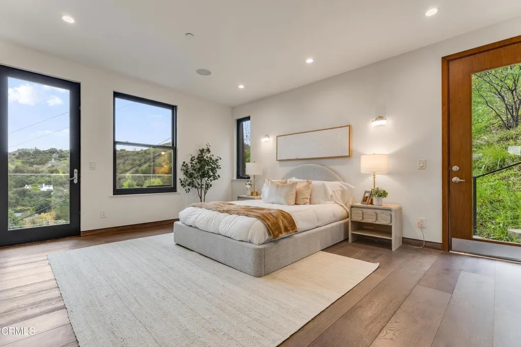 Additional image 39 of 12480 Viewcrest Road, Los Angeles, CA 91604