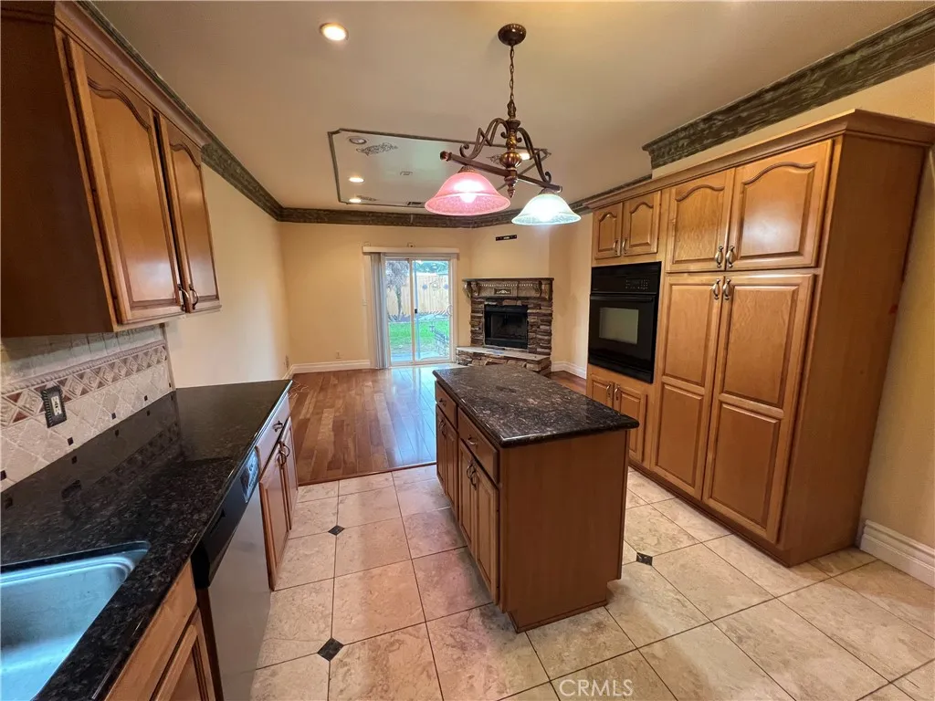 Additional image 55 of 928 S Bon View Ave, Ontario, CA 91761