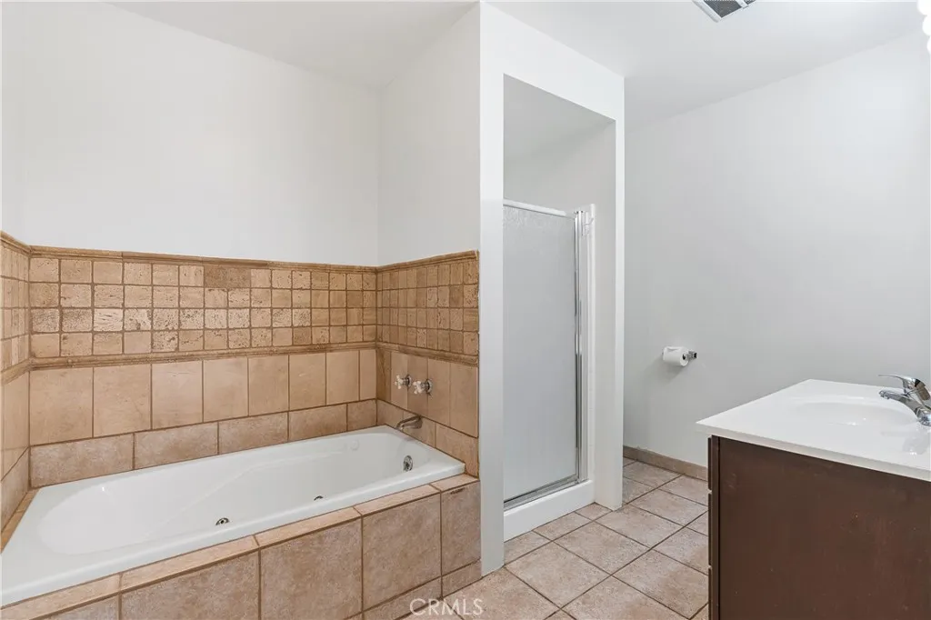 Additional image 10 of 17329 Burbank Boulevard, Encino, CA 91316