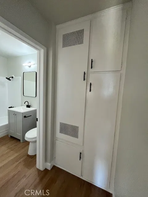 Additional image 26 of 1543 W 105th Street Unit C, Los Angeles, CA 90047