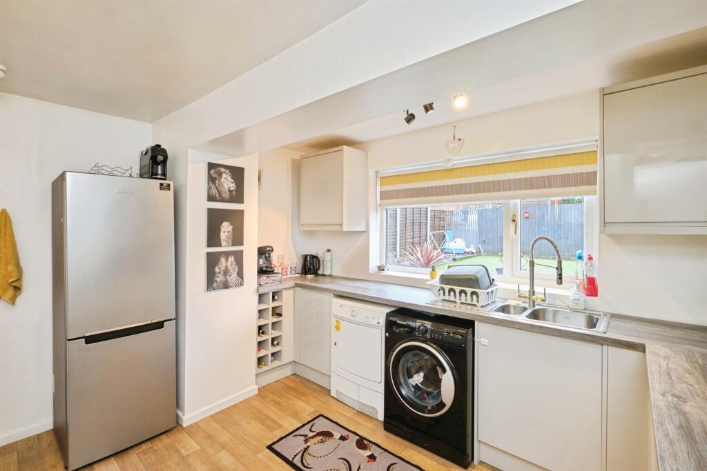 Additional image 4 of Branscombe Close, BIRMINGHAM