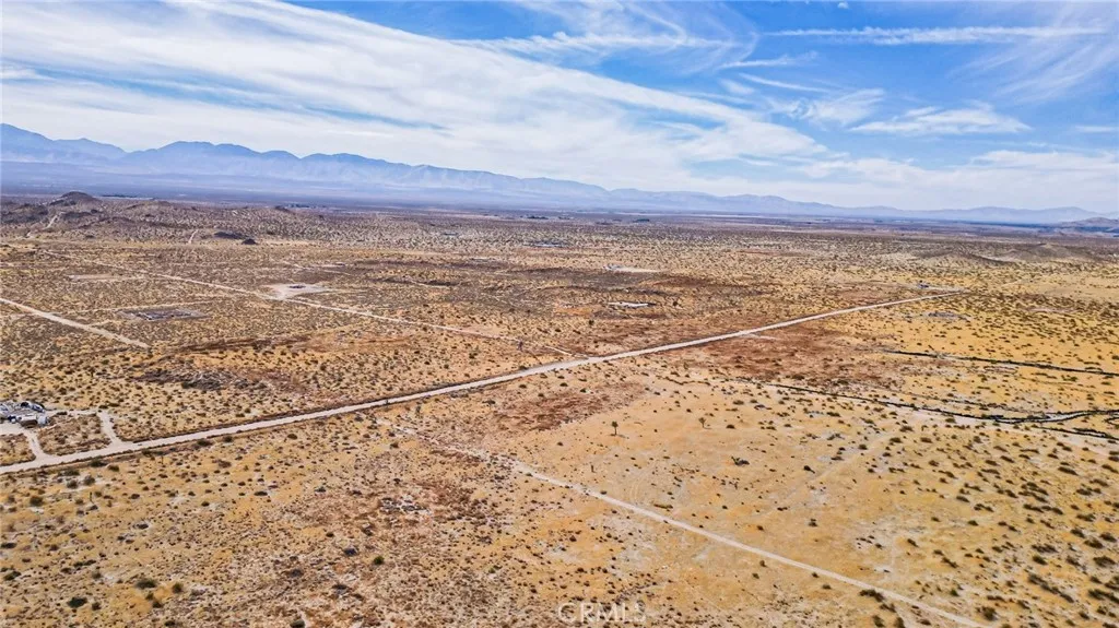 Additional image 15 of 227 P Avenue E, Black Butte, CA 93591