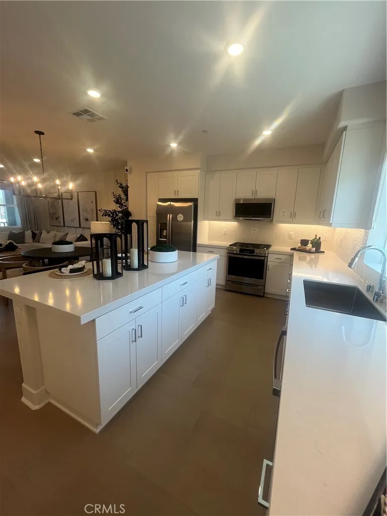 Additional image 50 of 1872 Union St Unit 25, Anaheim, CA 92805