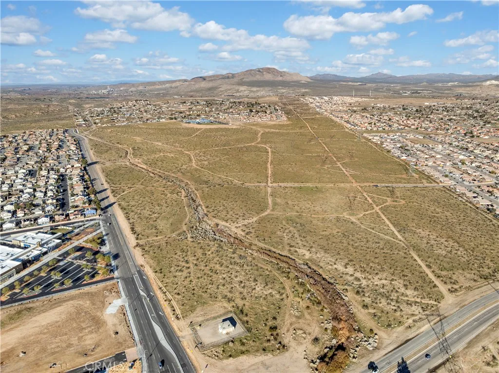 Additional image 21 of El Evado, Victorville, CA 92394