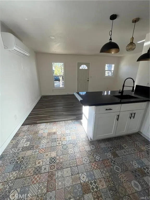 Additional image 57 of 3438 Locust St, Riverside, CA 92501