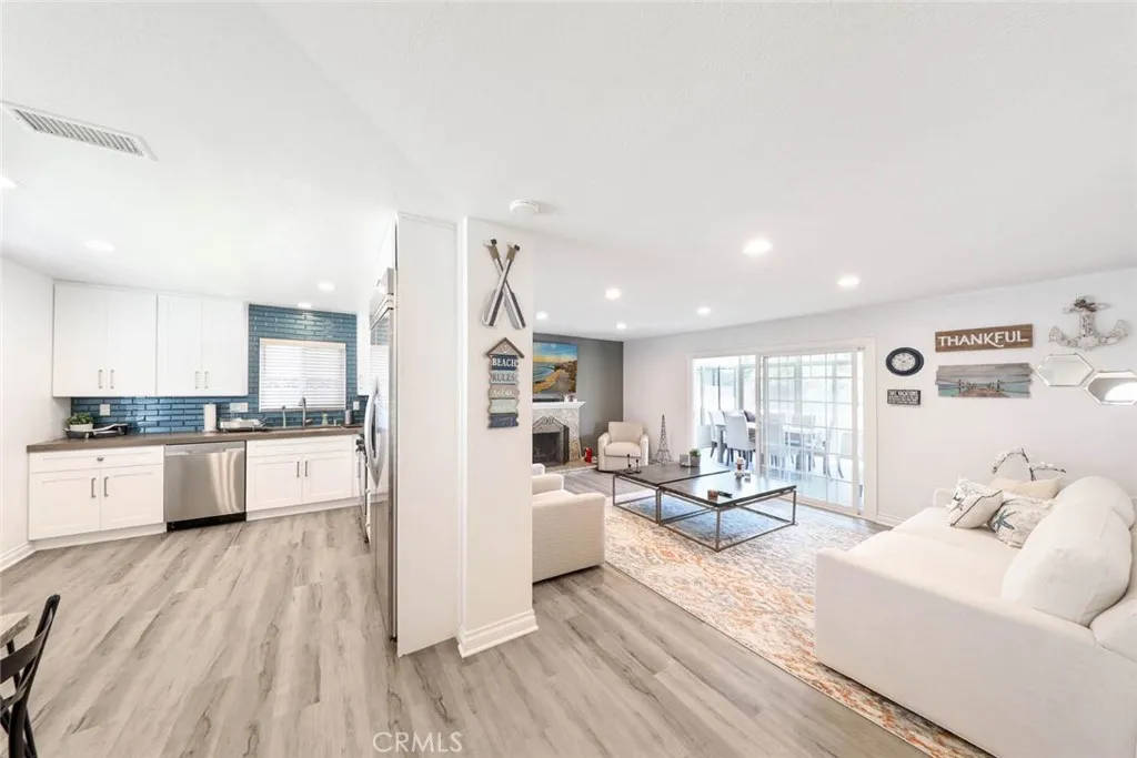 Additional image 6 of 18091 Newland Street, Huntington Beach, CA 92646