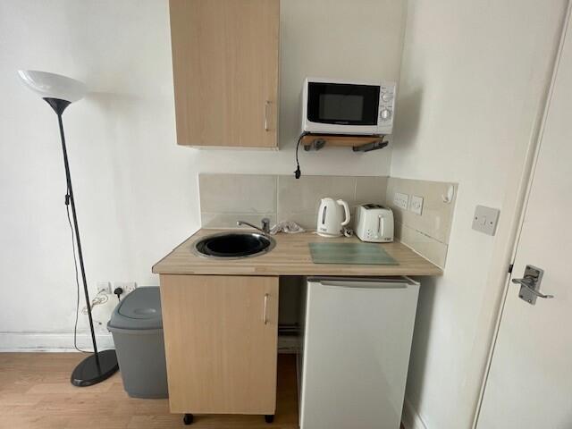 房产图片 4 - 沃尔沃莱特路，厄丁顿