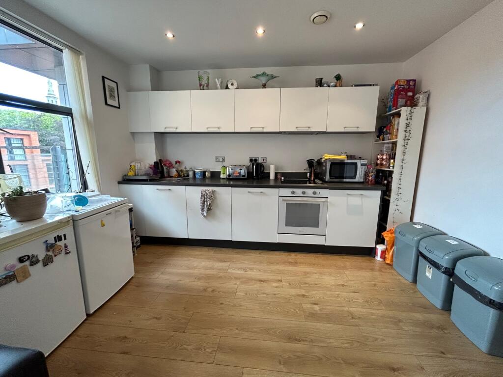 Additional image 2 of Water Street, B3